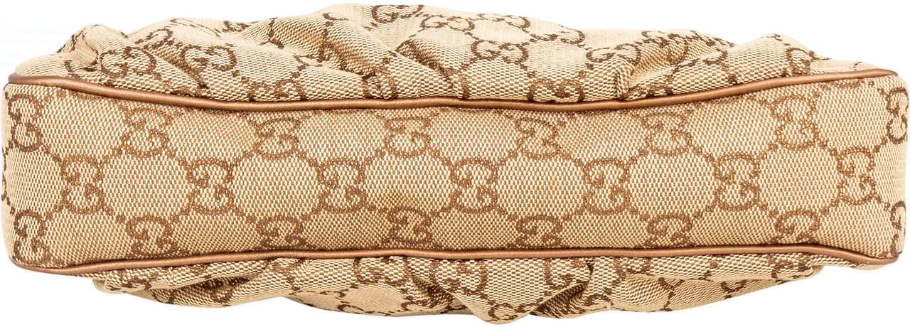 Gucci Gucci GG Monogram Mini Heart Shoulder Bag Bruin