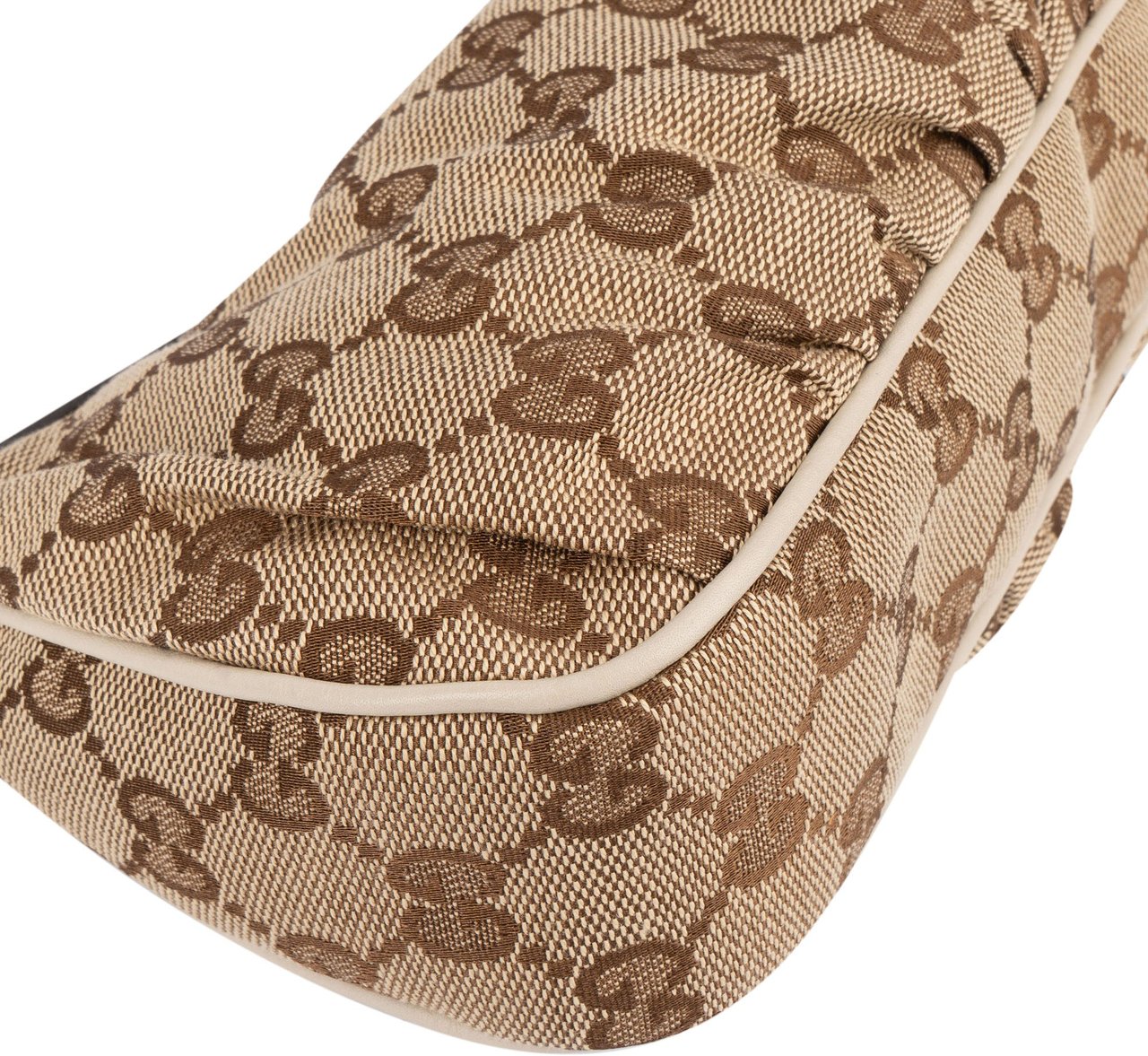 Gucci Gucci GG Monogram Heart Shoulder Bag Bruin