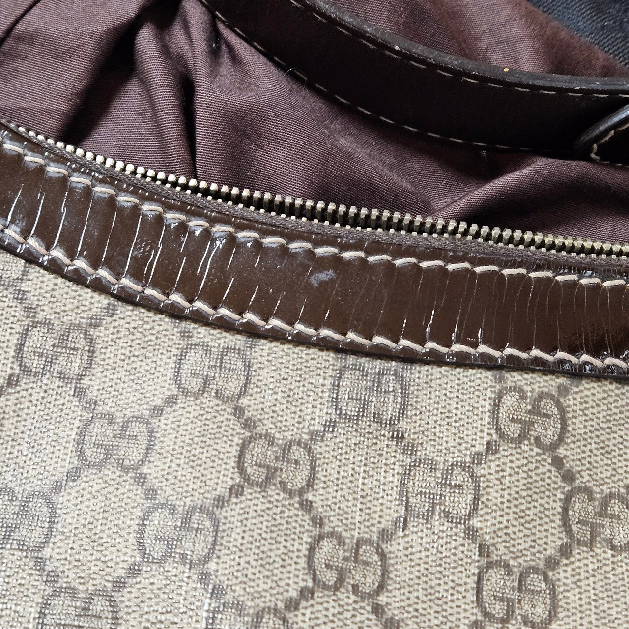 Gucci Gucci GG Monogram Hobo Bag Bruin