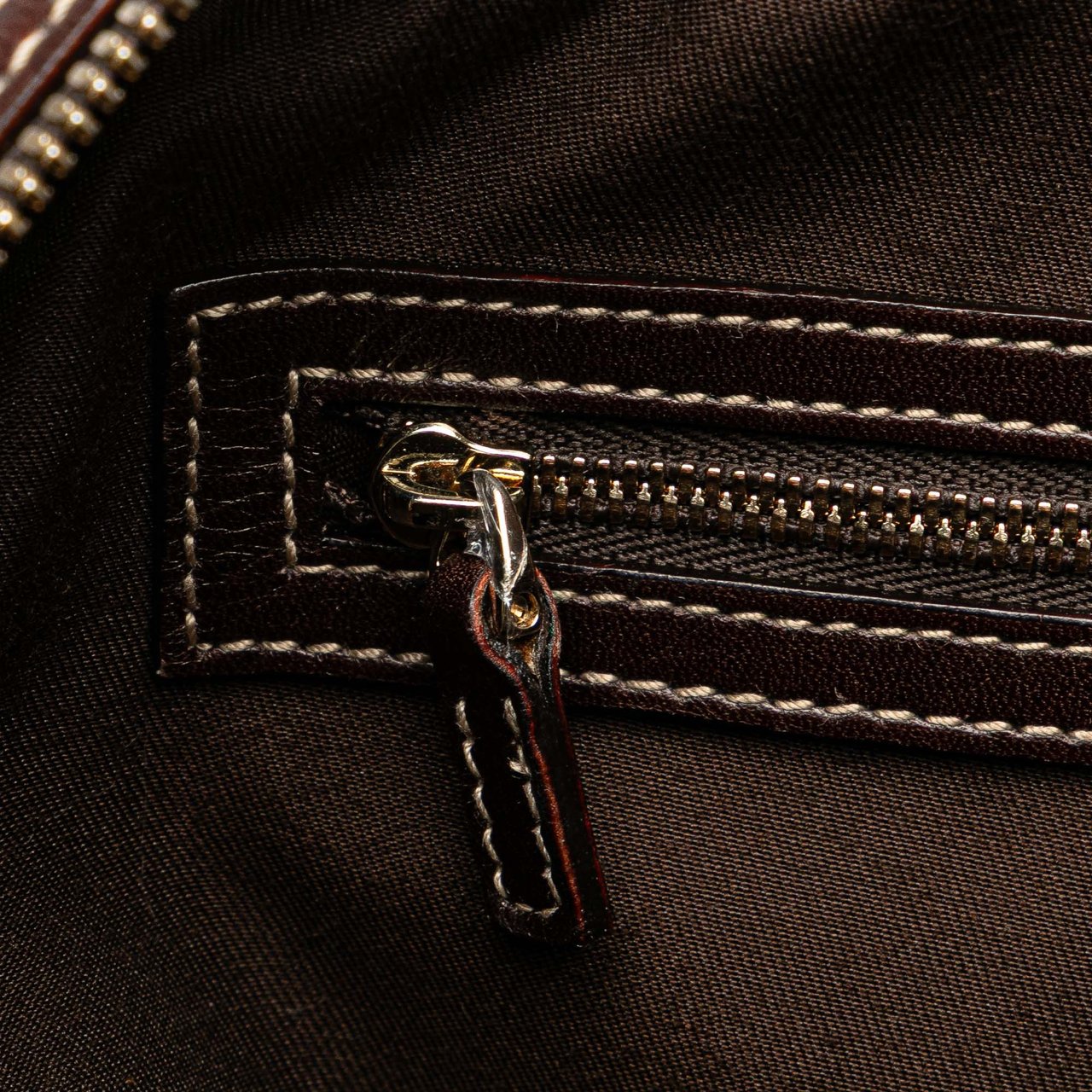 Gucci Printed Canvas Bamboo Horsebit Handbag Wit