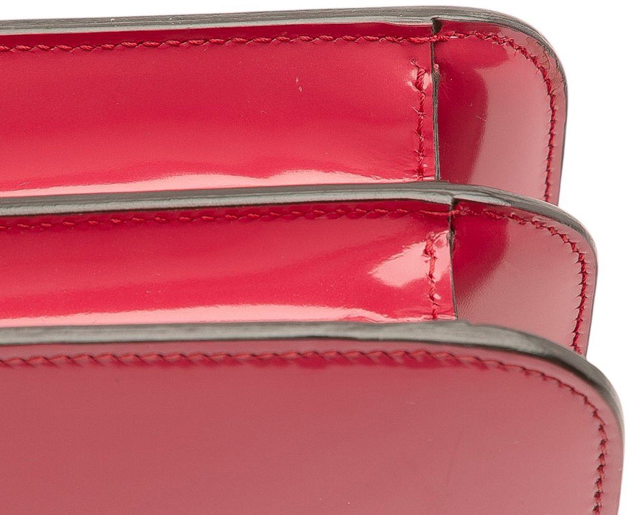 Gucci Medium Patent Dollar Interlocking G Crossbody Rood