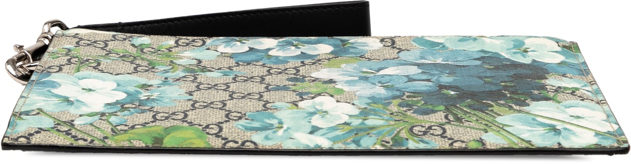 Gucci GG Supreme Blooms Clutch Blauw