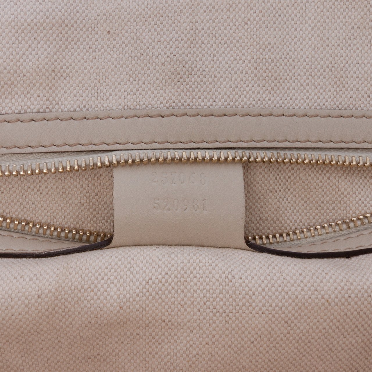 Gucci Guccissima Lovely Heart Tote Bruin