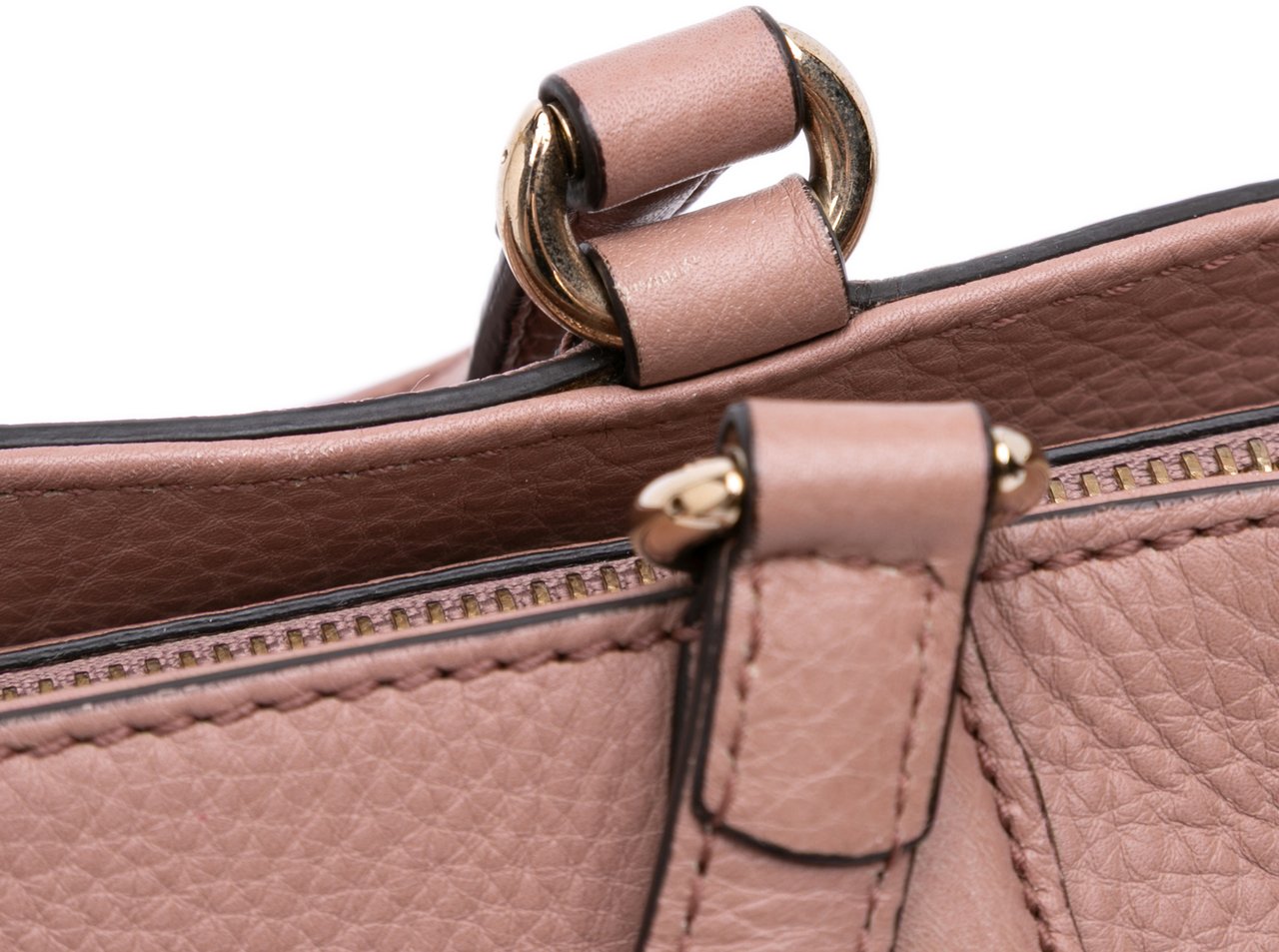 Gucci Small Pebbled Leather Soho Cellarius Satchel Roze
