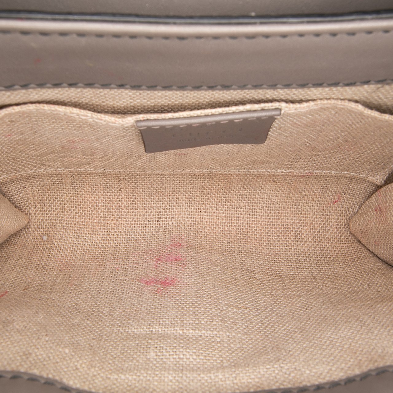 Gucci Mini Microguccissima Emily Crossbody Grijs