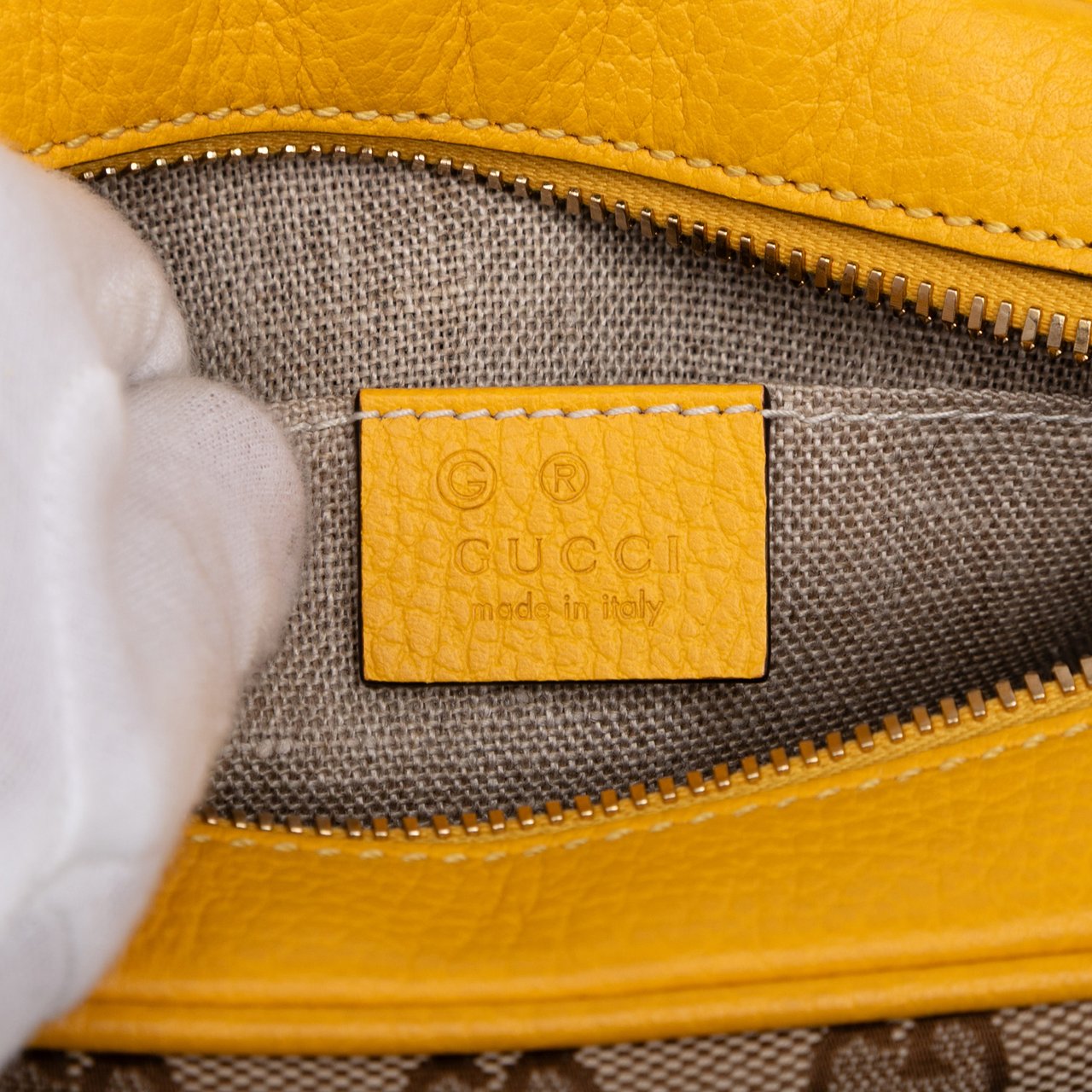 Gucci GG Canvas Bree Crossbody Bruin