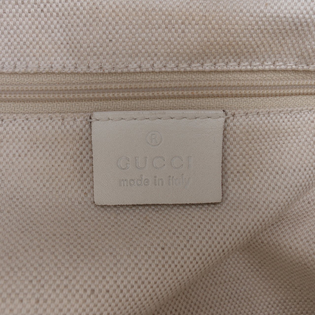 Gucci Large Diamante Raffia Sukey Tote Wit