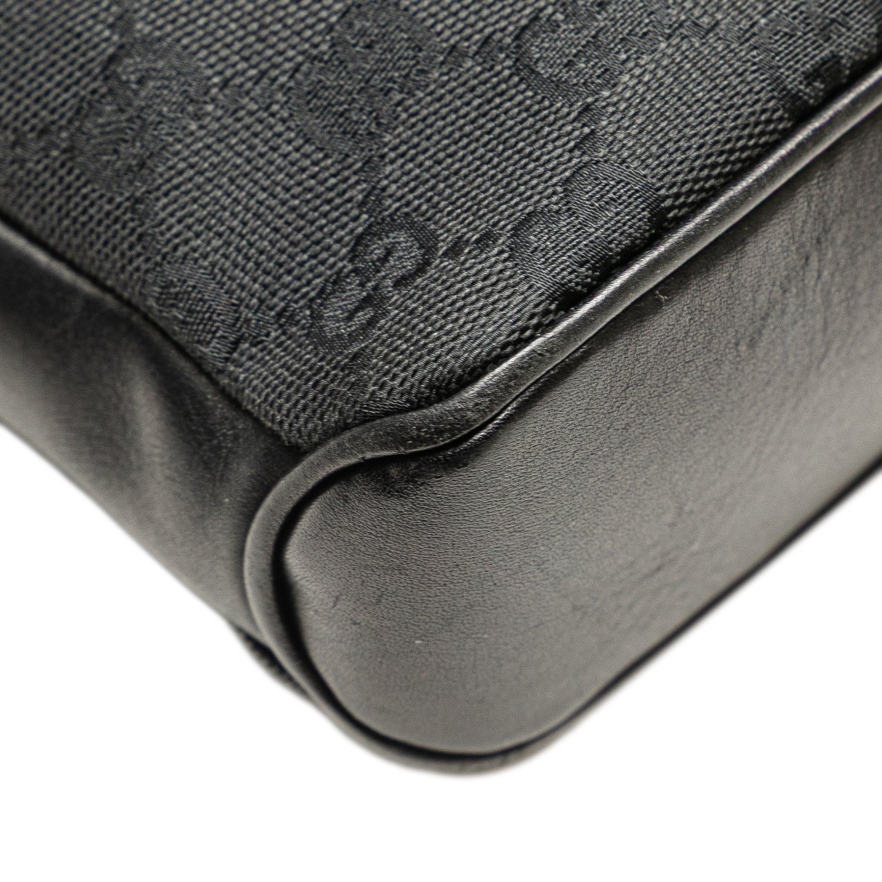 Gucci GG Canvas Crossbody Zwart
