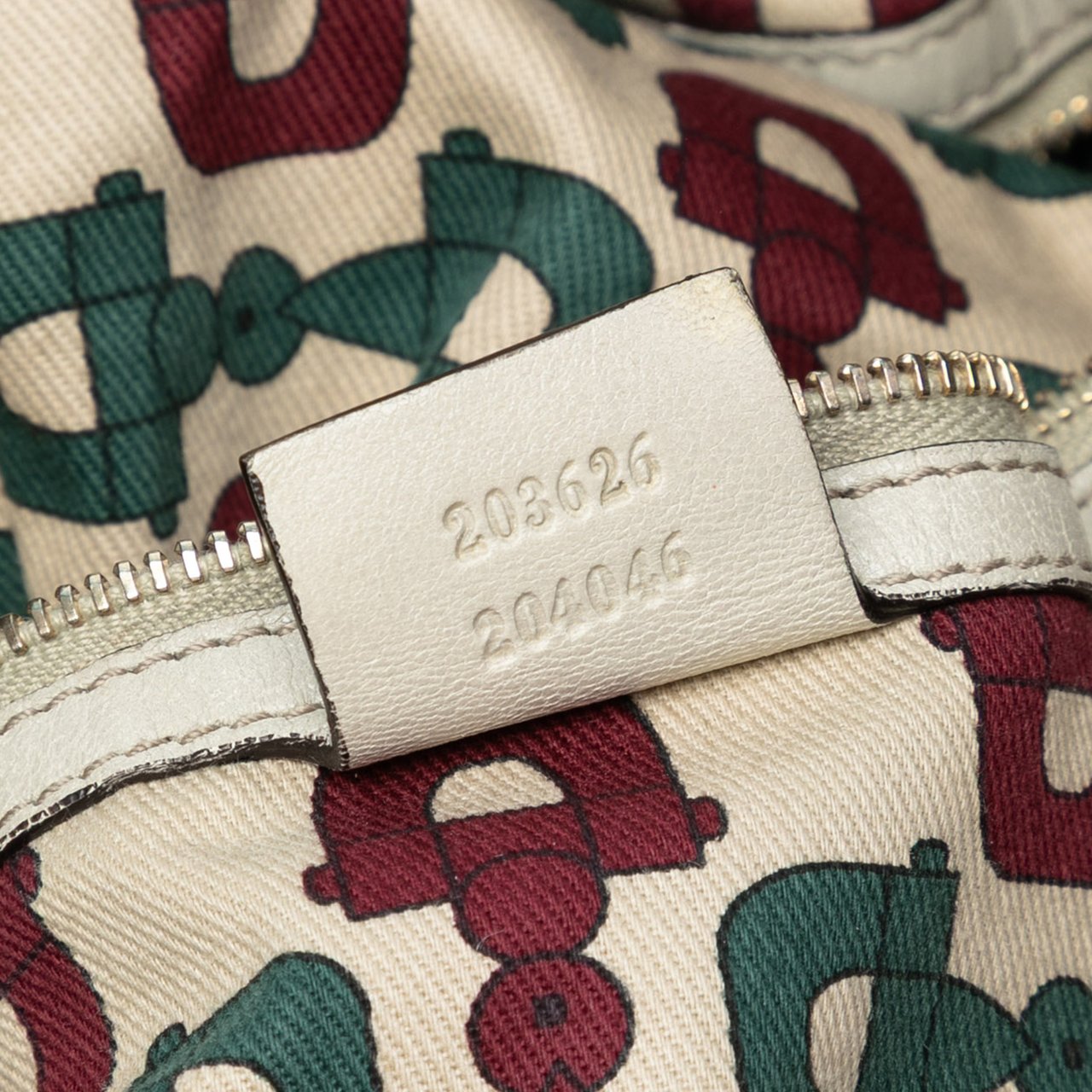 Gucci Large Guccissima Studded Pelham Tote Bruin