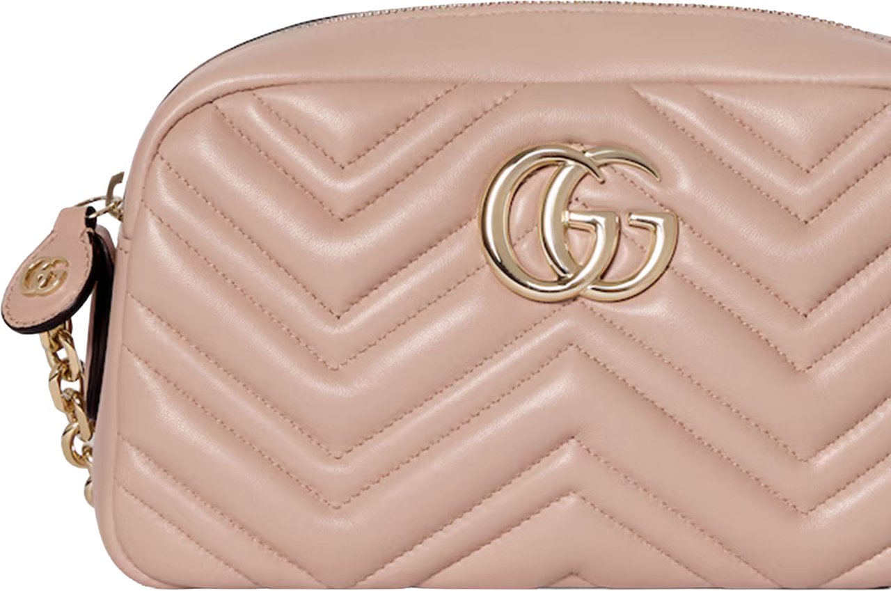 Gucci Black Charme Quilted Chevron Crossbody Bag Neutraal
