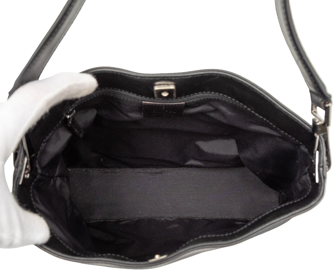 Gucci GG Canvas Shoulder Bag Zwart