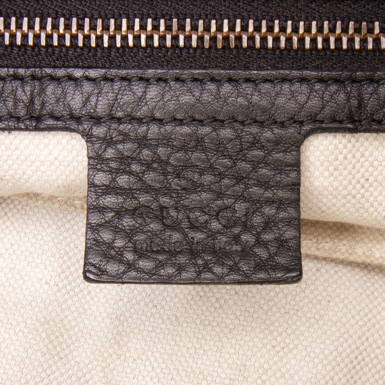 Gucci Large Leather Ride Shoulder Bag Zwart