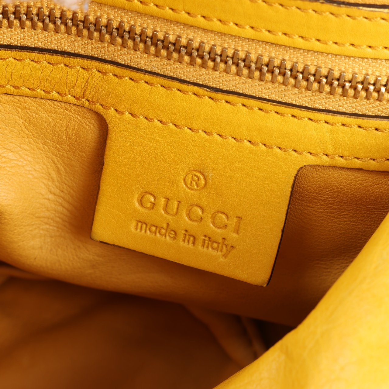Gucci Gucci Exotic leathers - Alligator Hysteria Top 2way Handbag in Yellow Geel