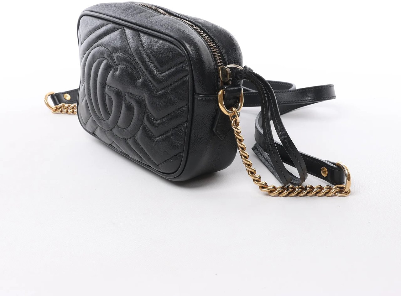 Gucci Gucci GG Marmont Leather Crossbody Bag in Black Zwart