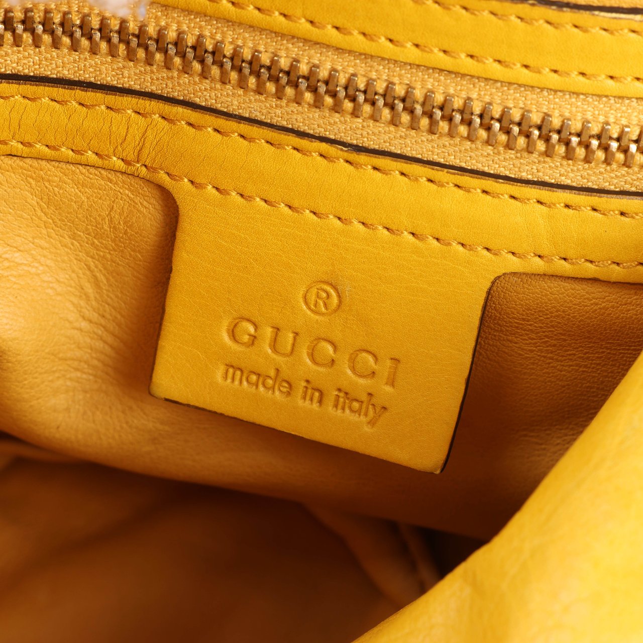 Gucci Exotic leathers - Alligator Hysteria Top 2way Handbag in Yellow Geel