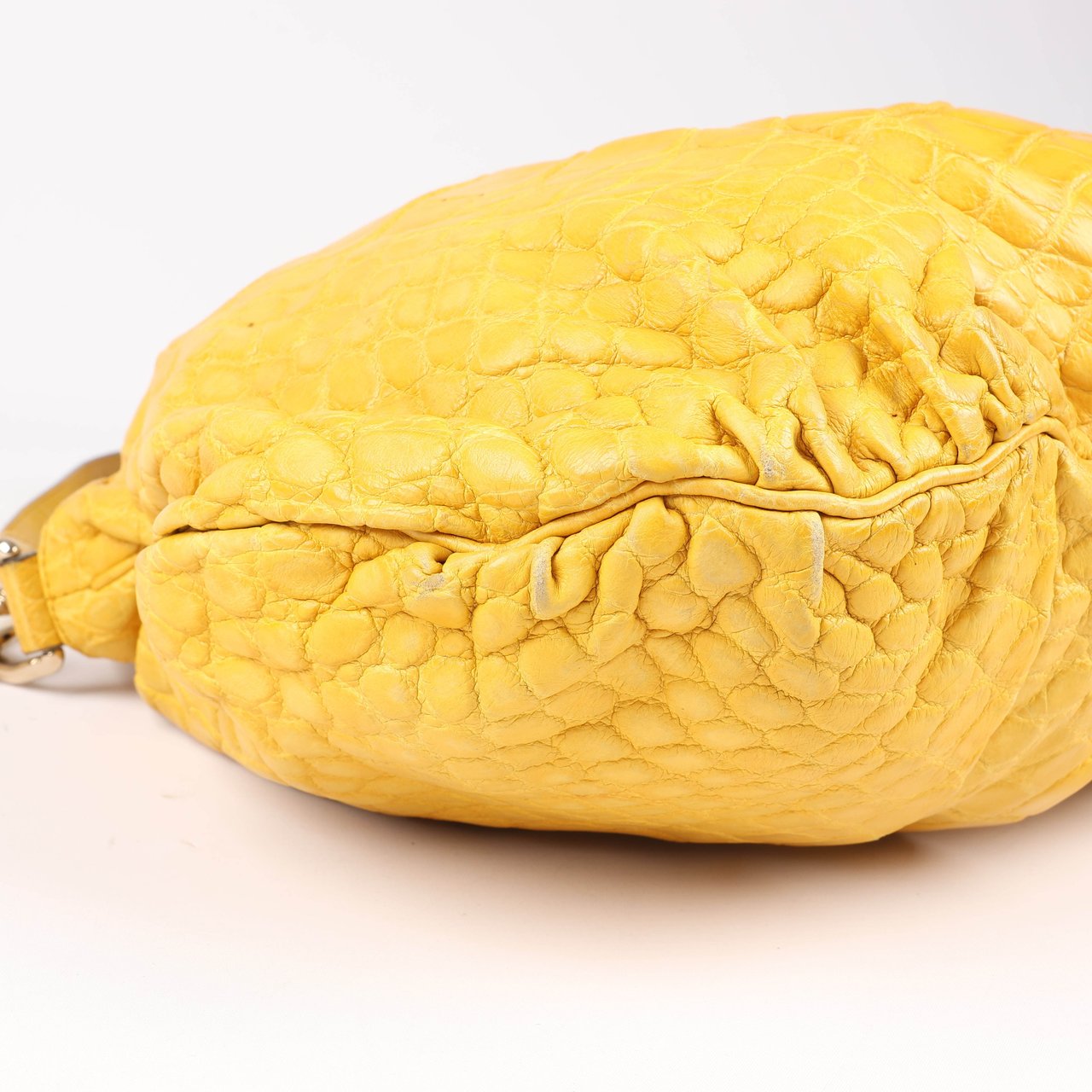 Gucci Exotic leathers - Alligator Hysteria Top 2way Handbag in Yellow Geel
