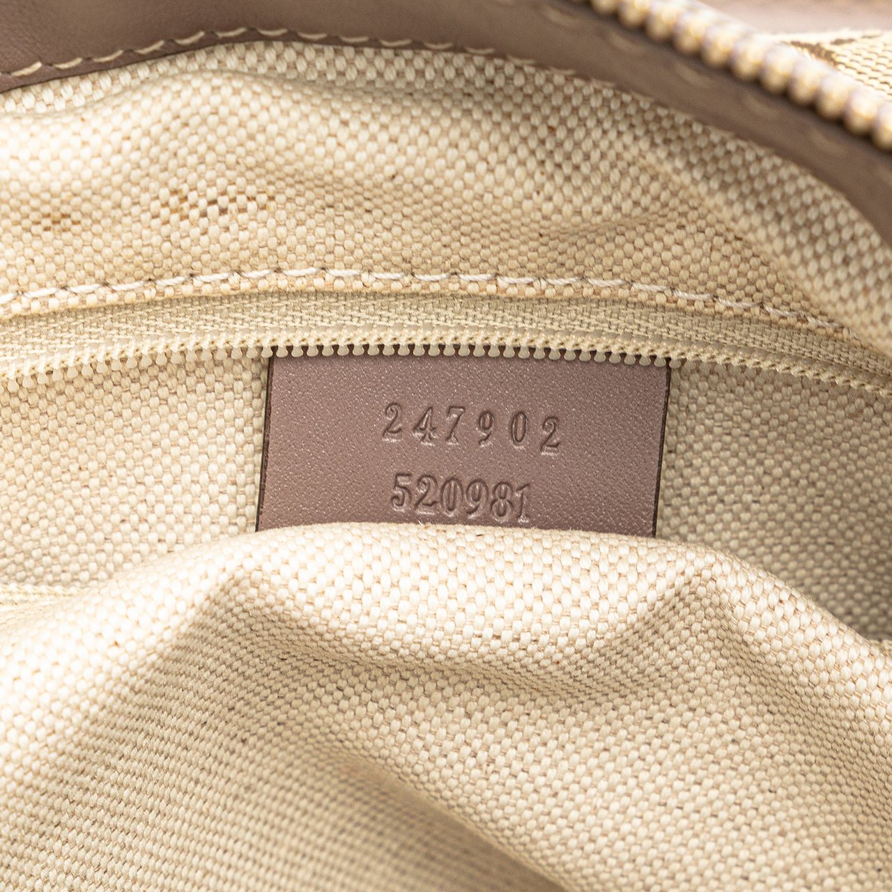 Gucci GG Canvas Sukey Satchel Bruin