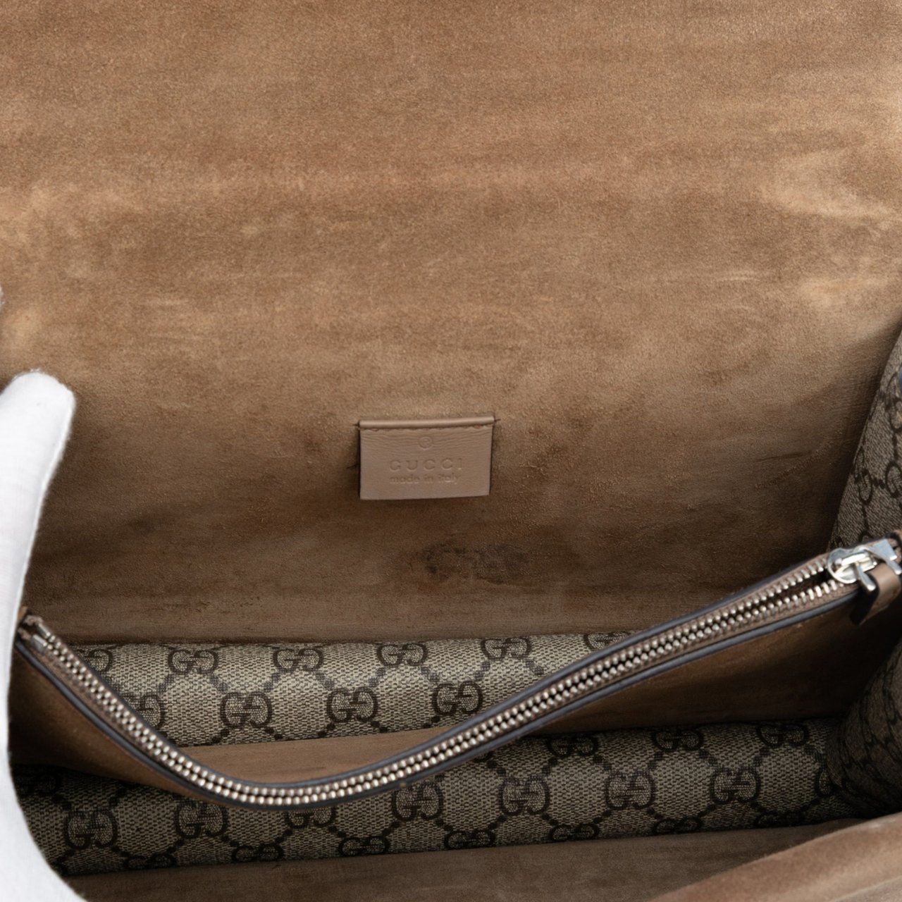 Gucci Medium GG Supreme Dionysus Shoulder Bag Bruin