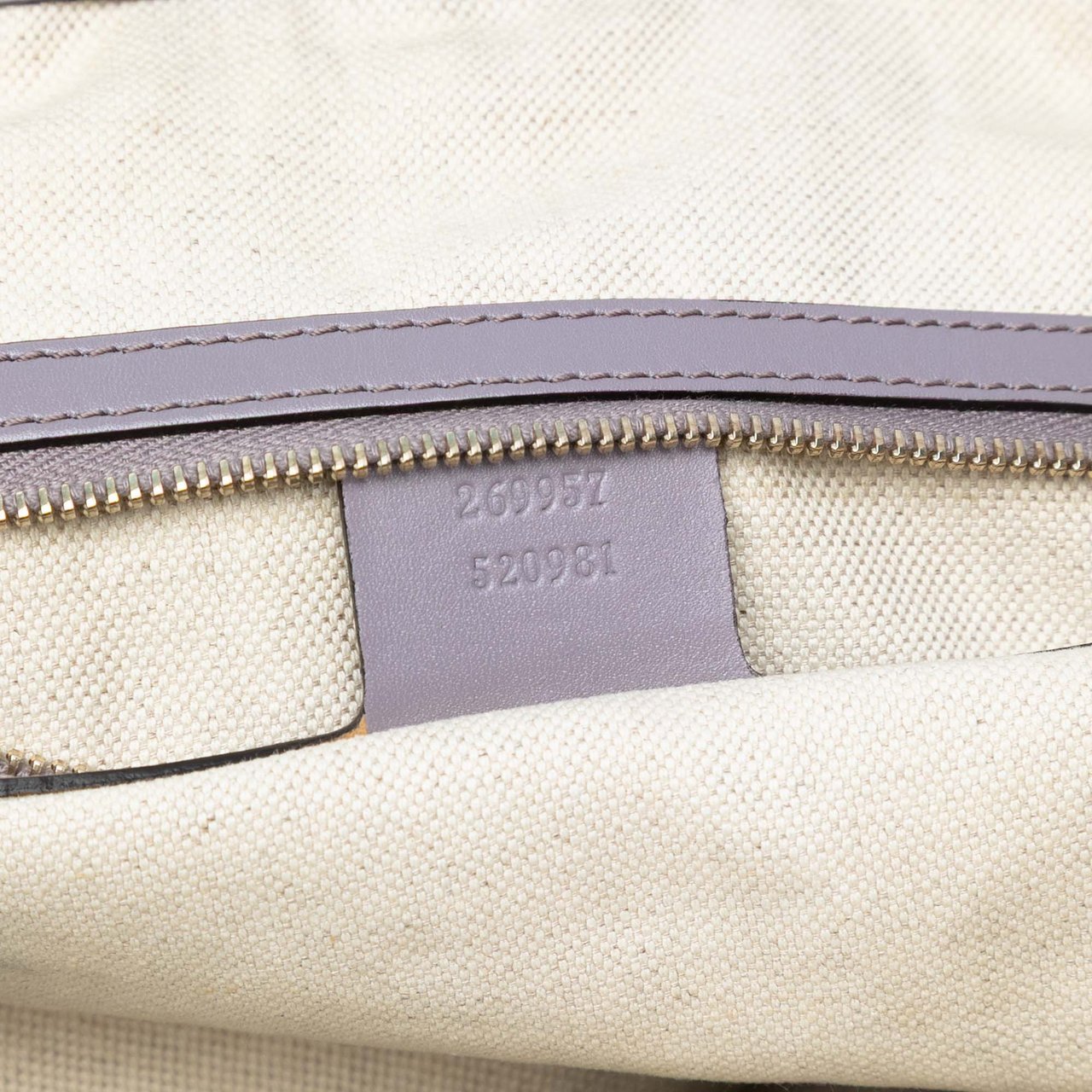 Gucci GG Canvas Heart Bit Satchel Bruin