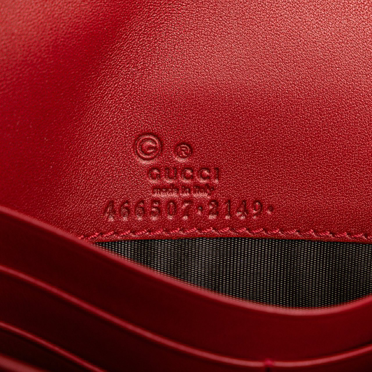 Gucci Microguccissima Wallet on Strap Rood