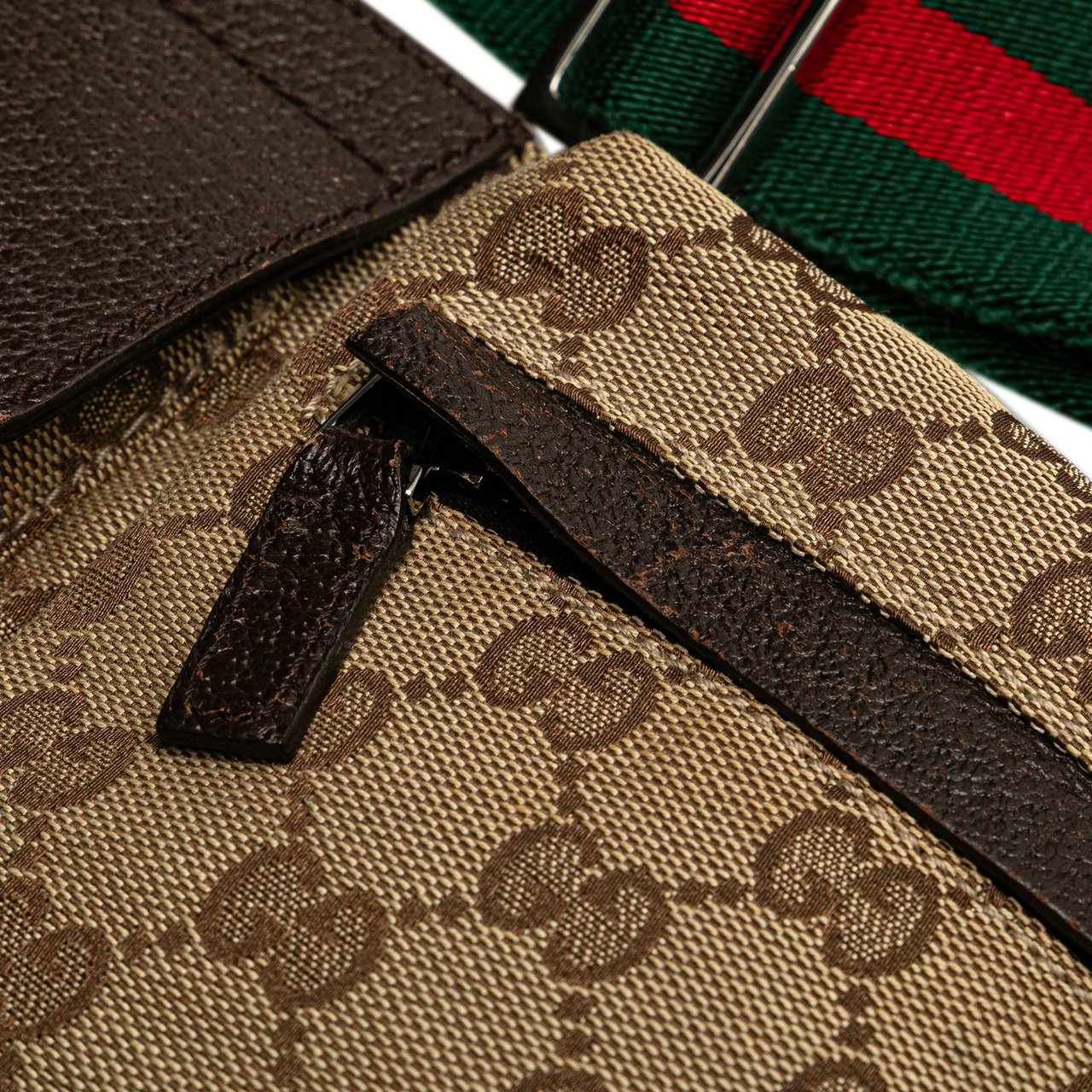 Gucci GG Canvas Web Double Pocket Belt Bag Bruin