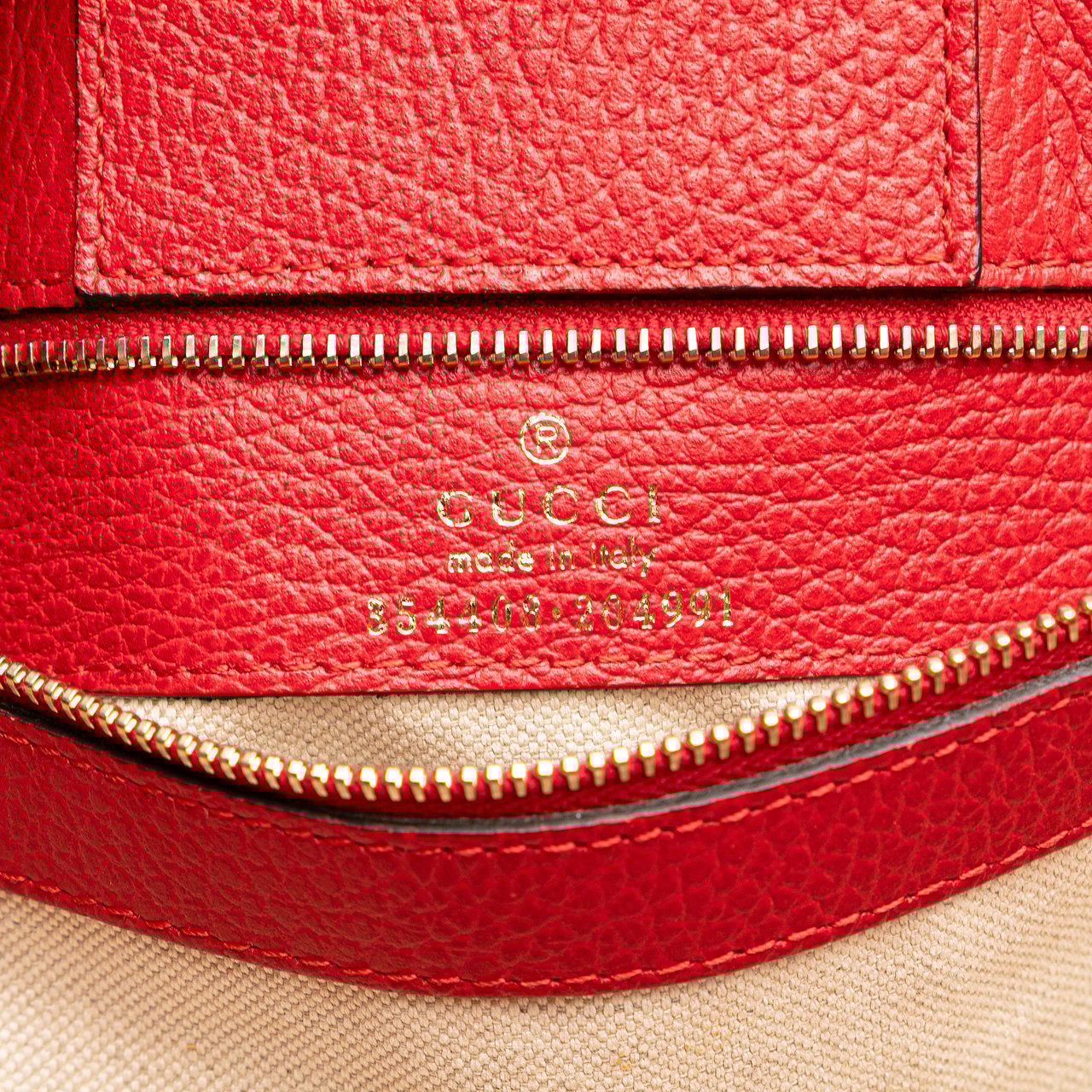 Gucci Medium Dollar Calfskin Swing Tote Rood