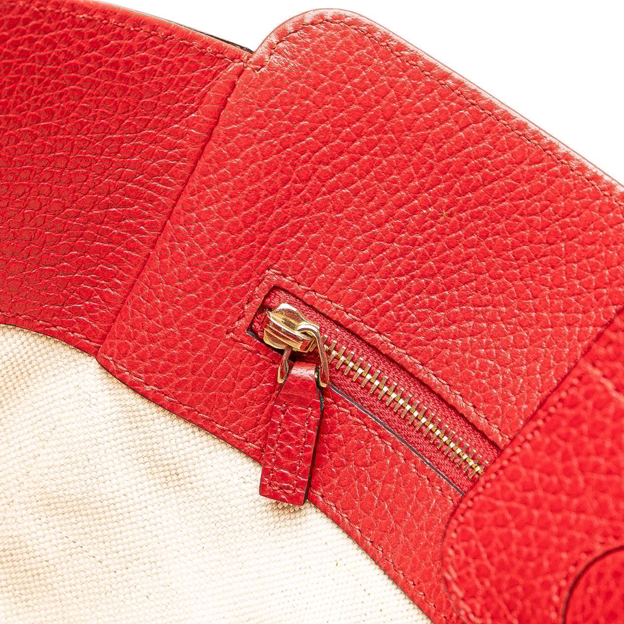 Gucci Medium Dollar Calfskin Swing Tote Rood