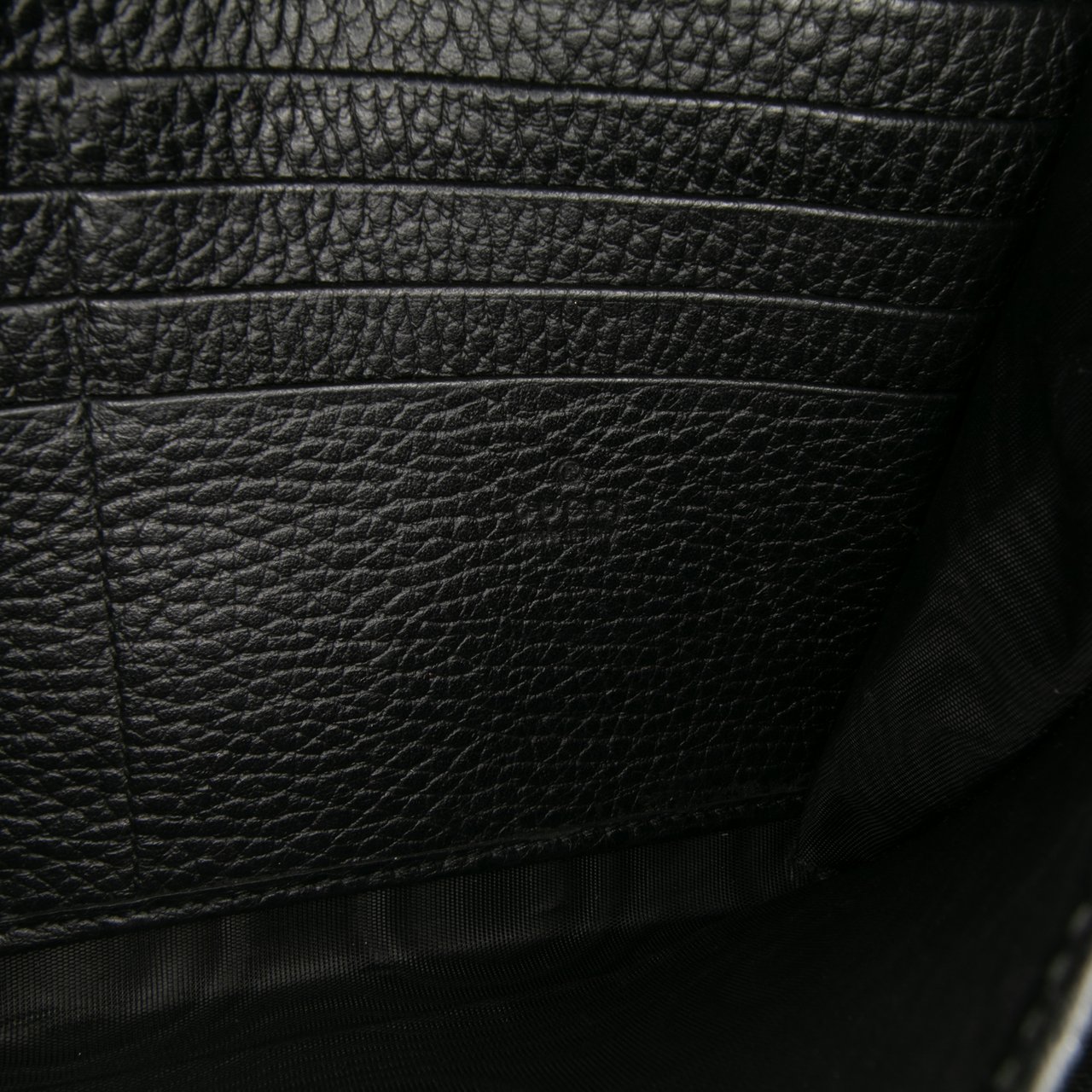 Gucci Mini Leather Dionysus Wallet on Chain Zwart