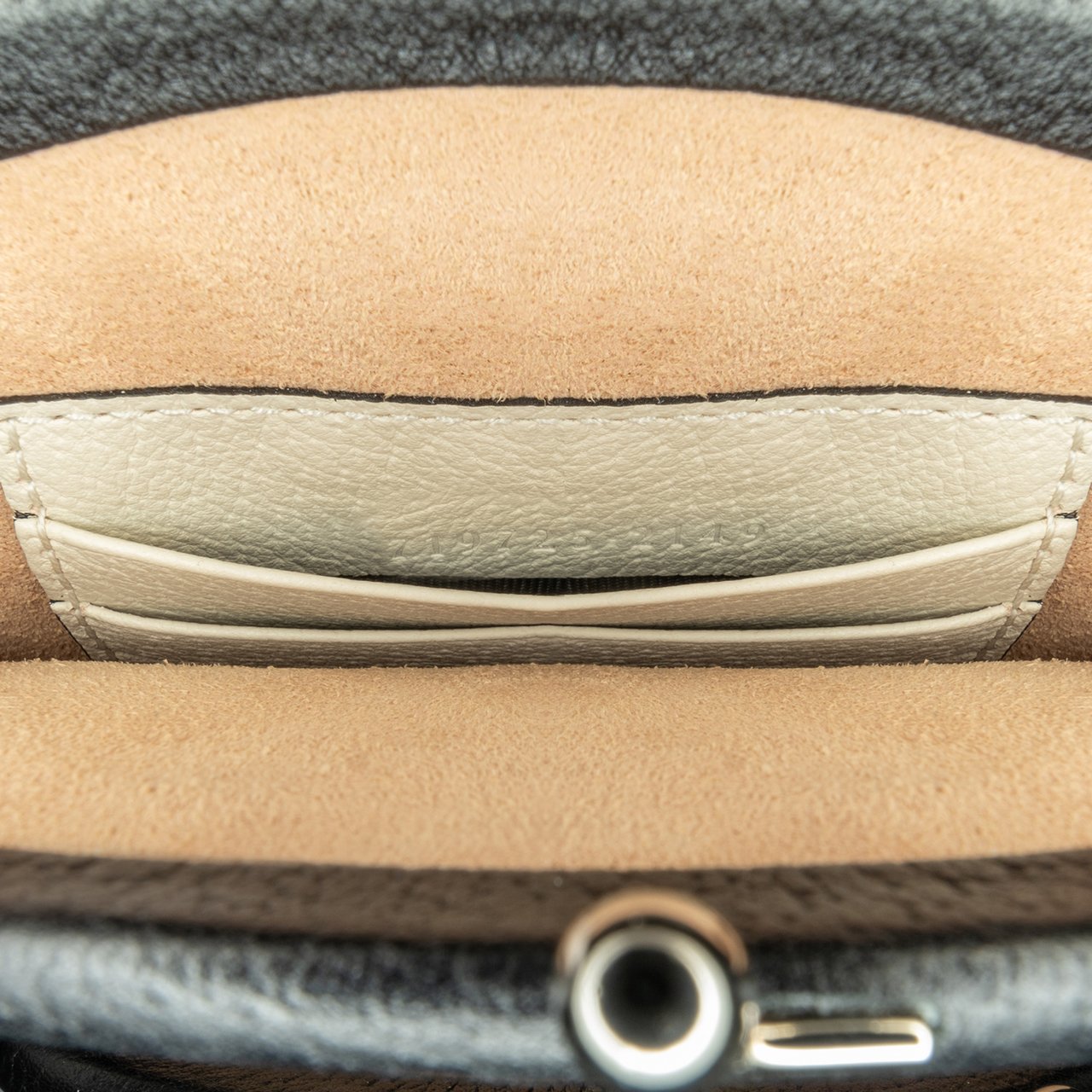 Gucci Leather Fruittini Strawberry Crossbody Wit