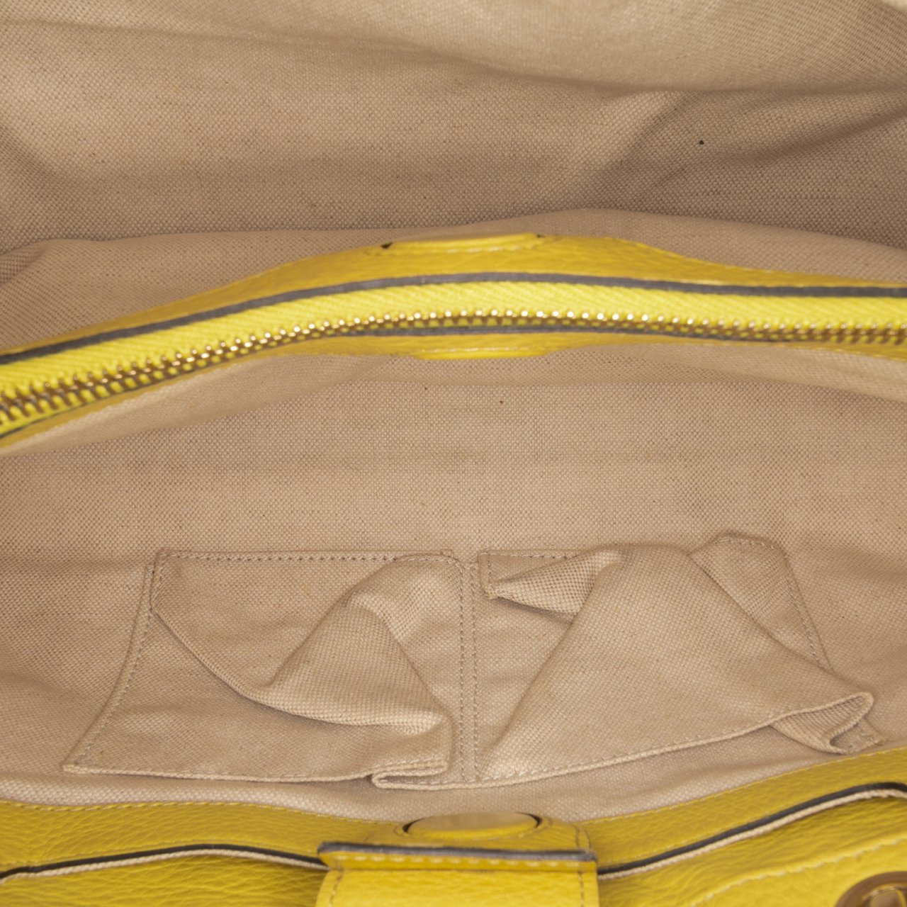 Gucci Medium Calfskin Bamboo Shopper Satchel Geel