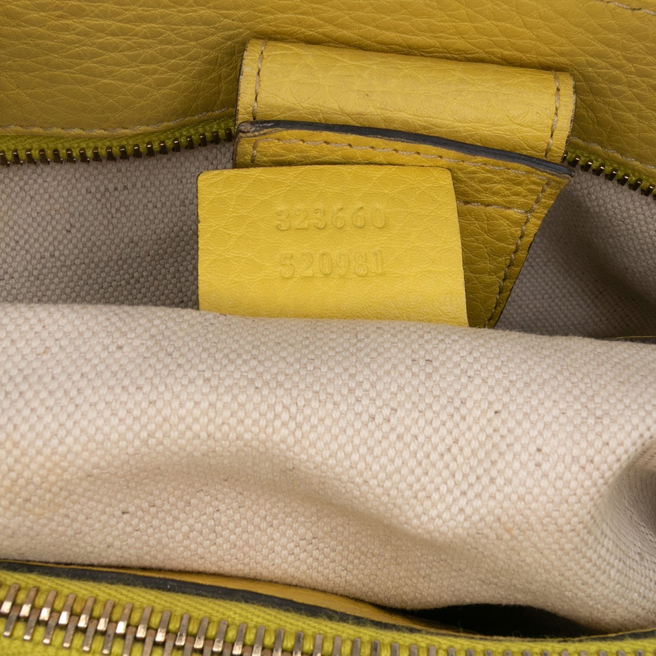Gucci Medium Calfskin Bamboo Shopper Satchel Geel
