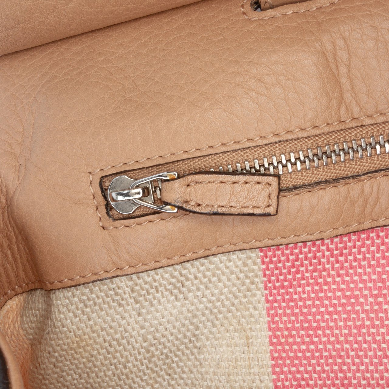 Gucci Medium Leather Bamboo Daily Satchel Bruin