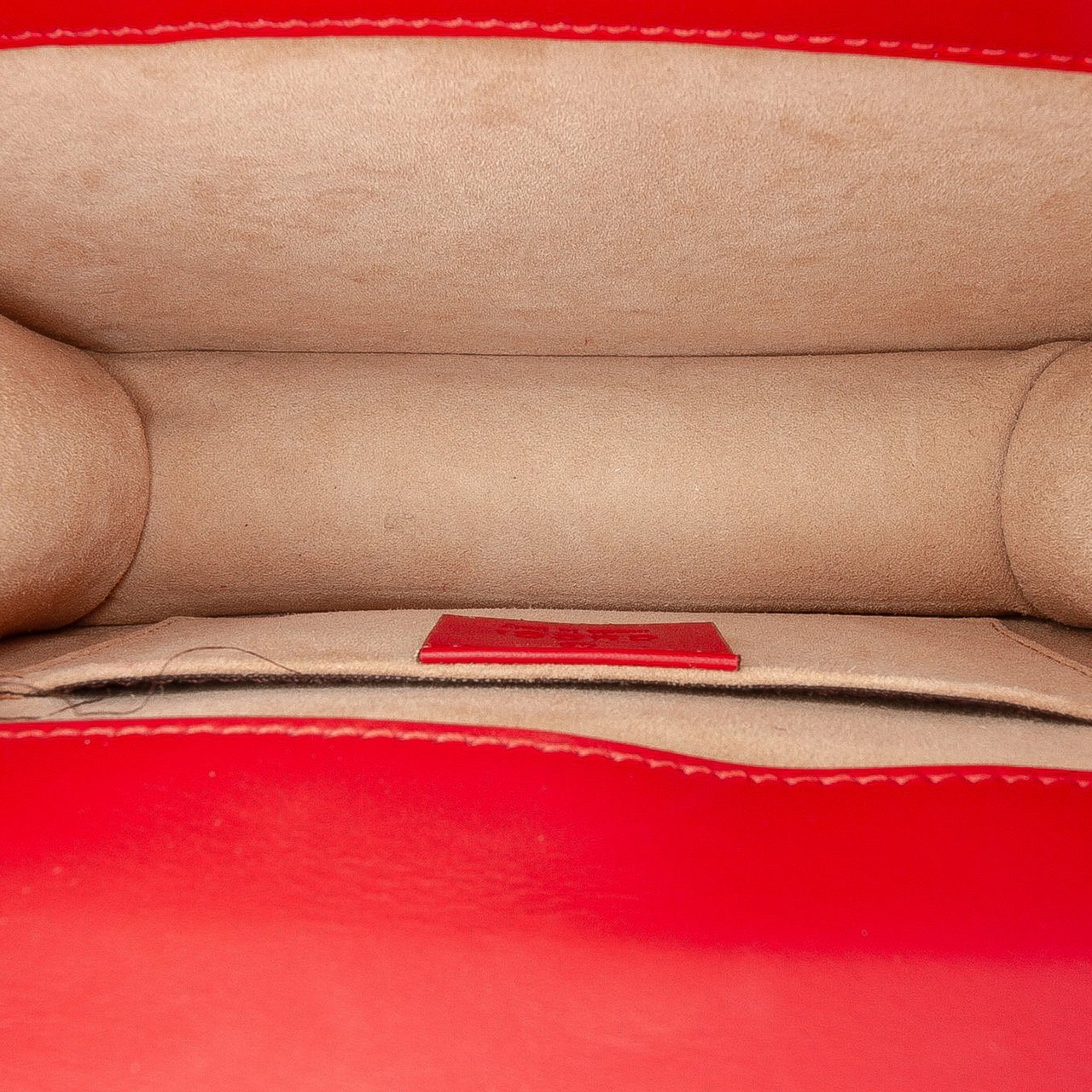 Gucci Mini Calfskin Sylvie Satchel Rood