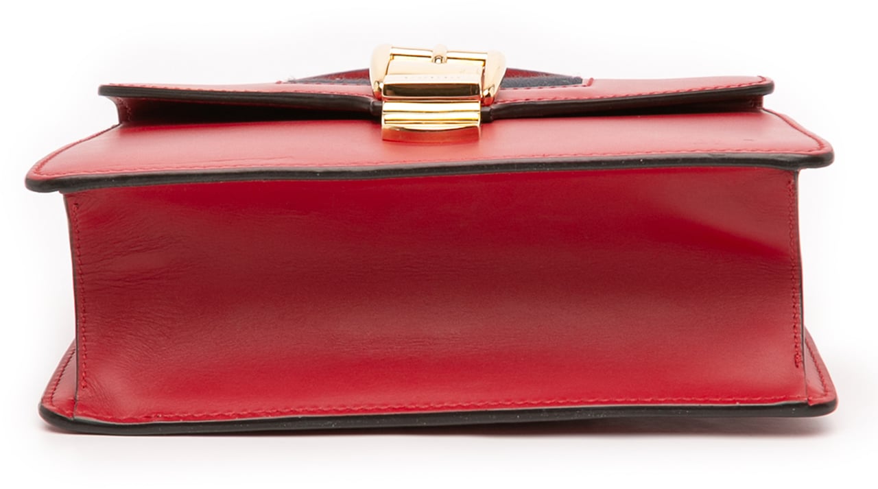 Gucci Mini Calfskin Sylvie Satchel Rood