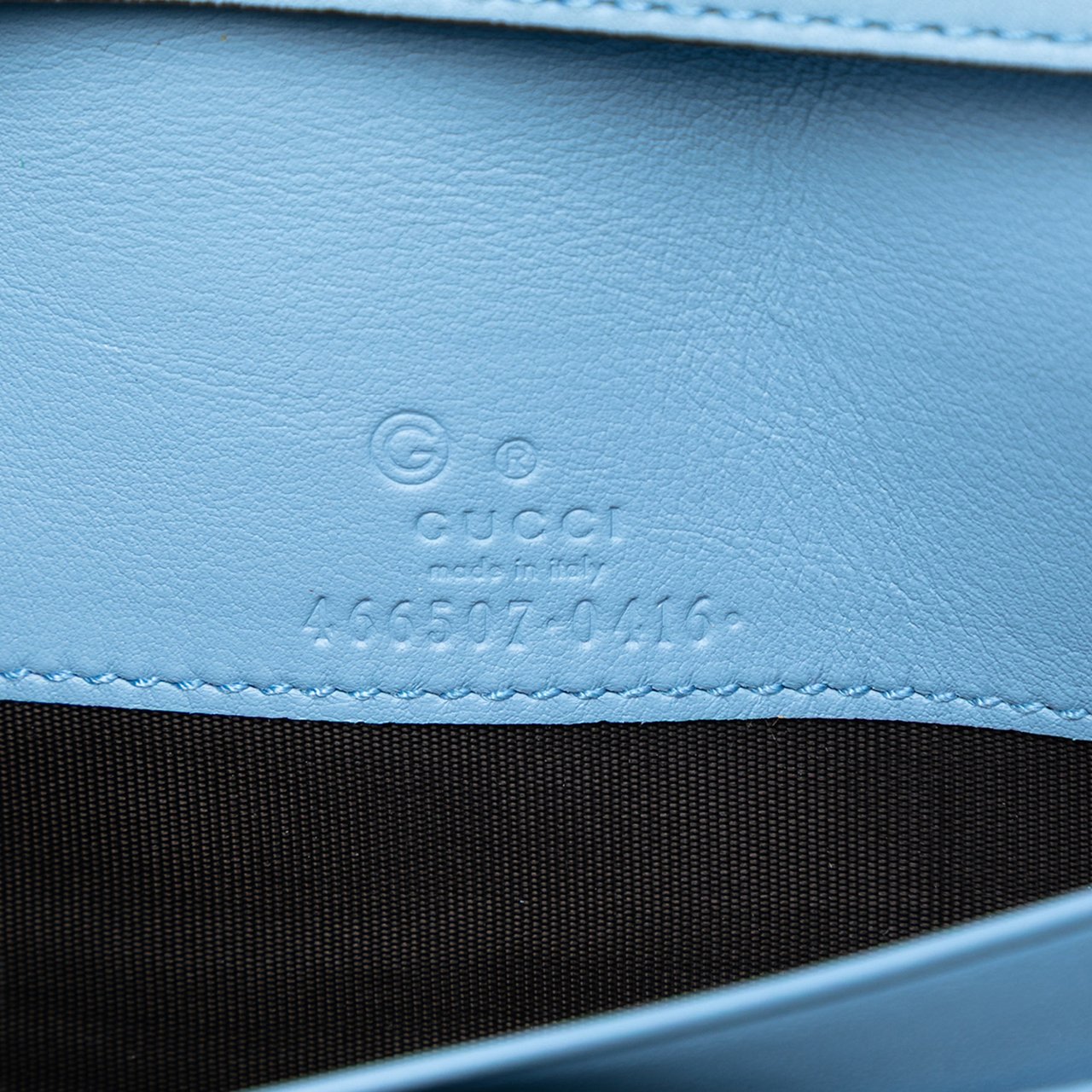 Gucci Microguccissima Wallet on Strap Blauw