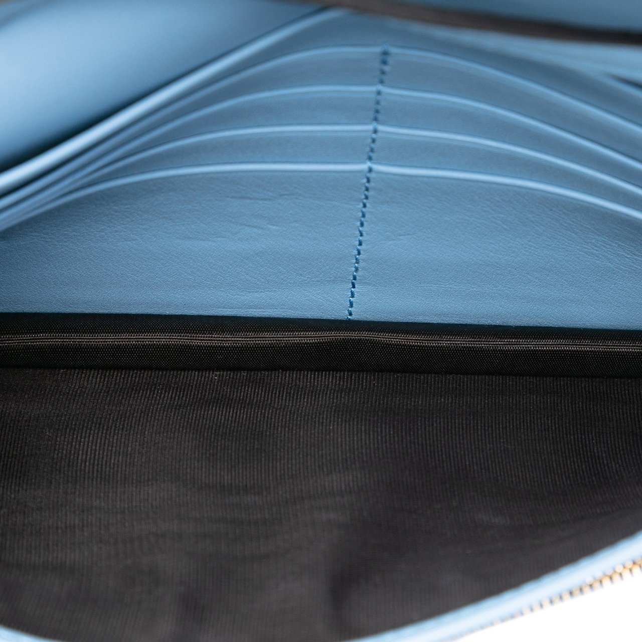 Gucci Microguccissima Wallet on Strap Blauw