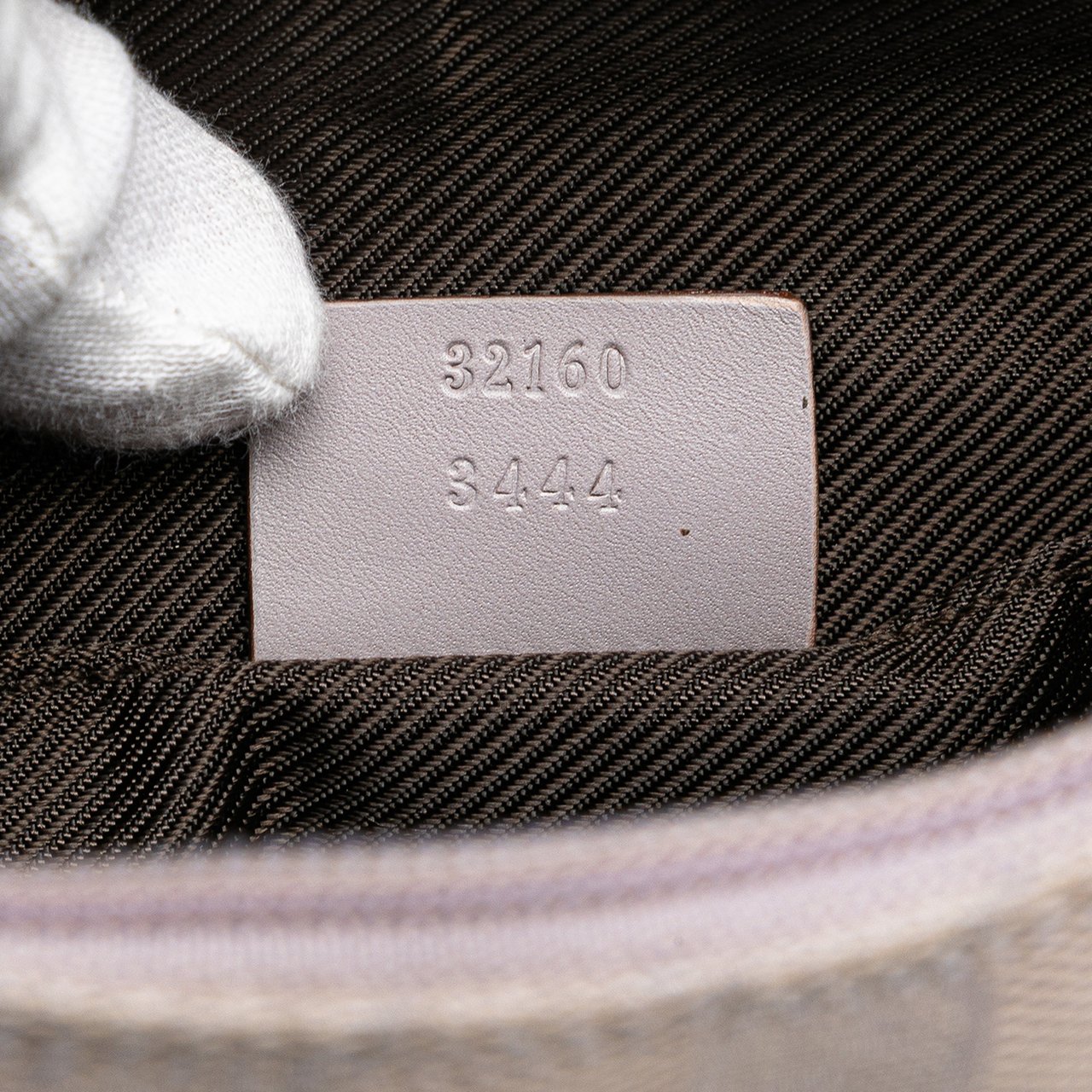 Gucci GG Canvas Shoulder Bag Paars
