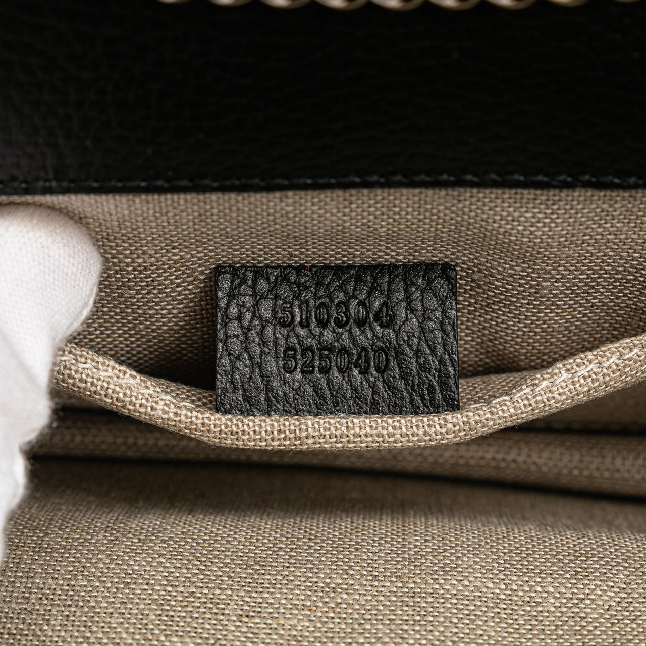 Gucci Small Dollar Calfskin Interlocking G Crossbody Zwart