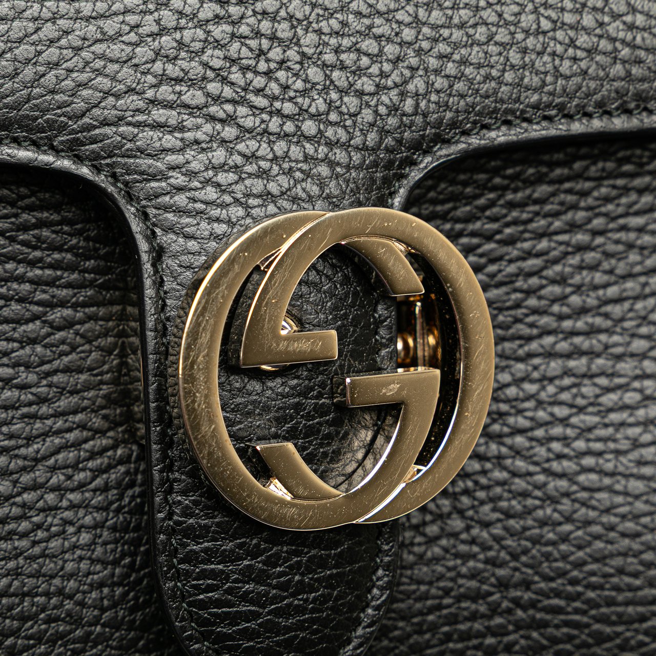 Gucci Small Dollar Calfskin Interlocking G Crossbody Zwart