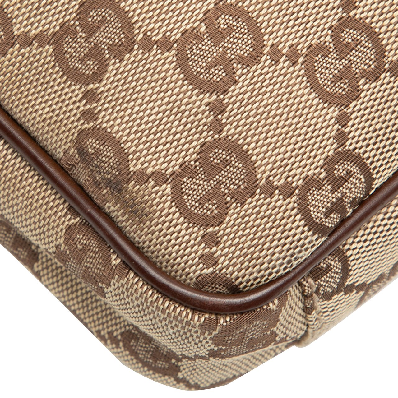 Gucci GG Canvas Crossbody Bruin