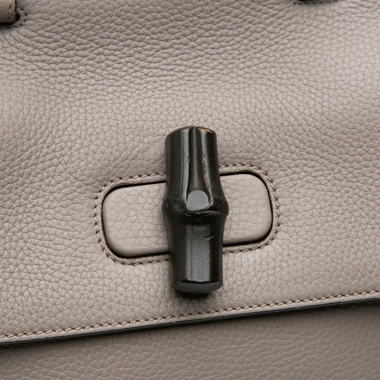 Gucci Medium Leather Bamboo Daily Satchel Bruin