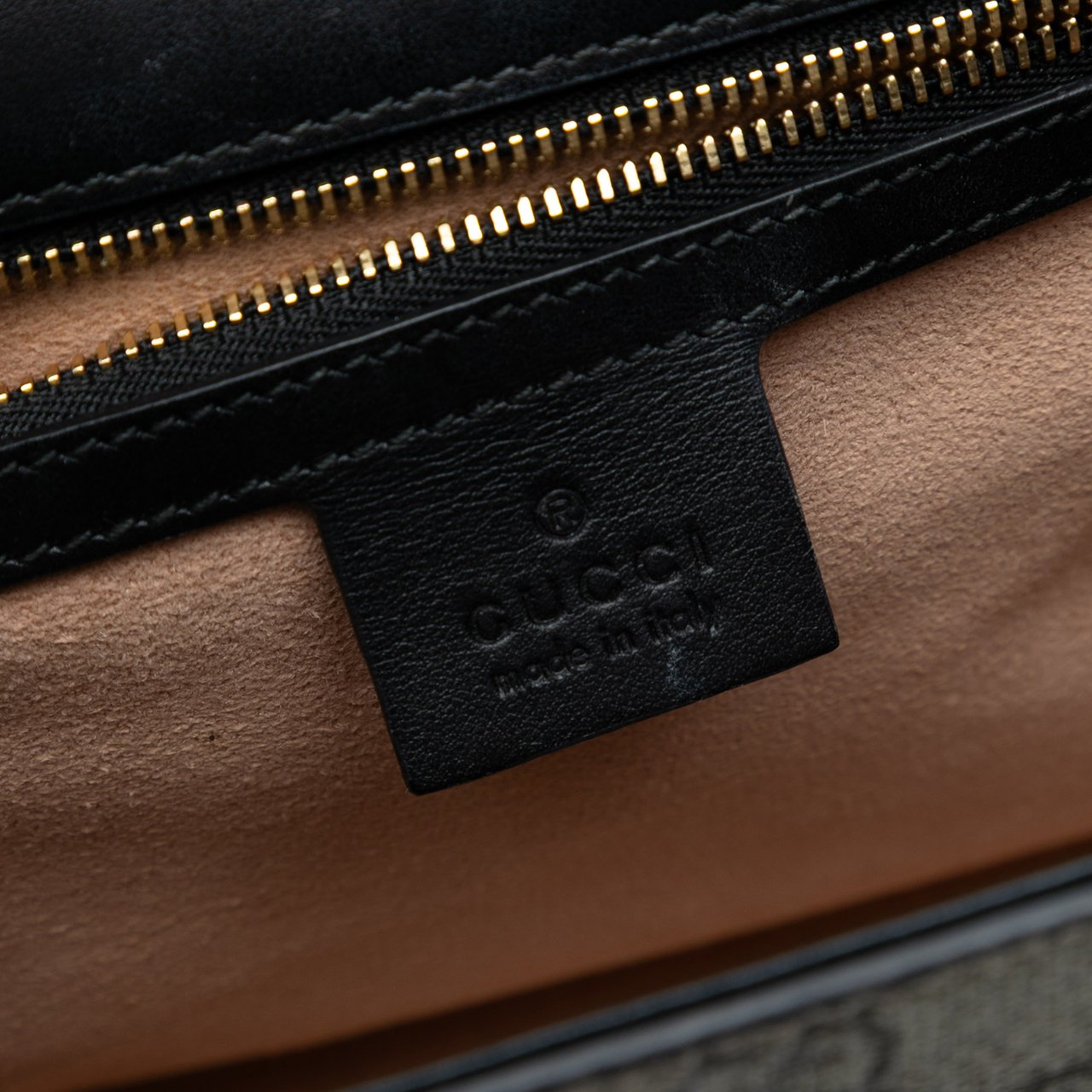 Gucci Large GG Supreme Osiride Padlock Crossbody Bruin