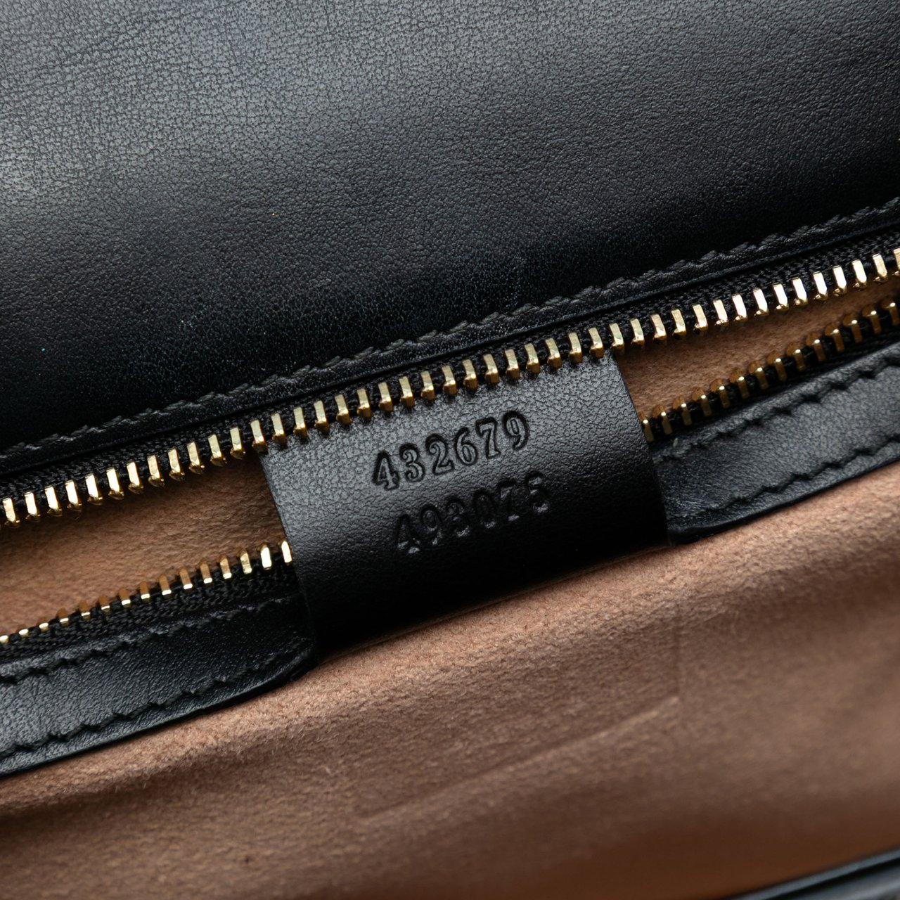 Gucci Large GG Supreme Osiride Padlock Crossbody Bruin