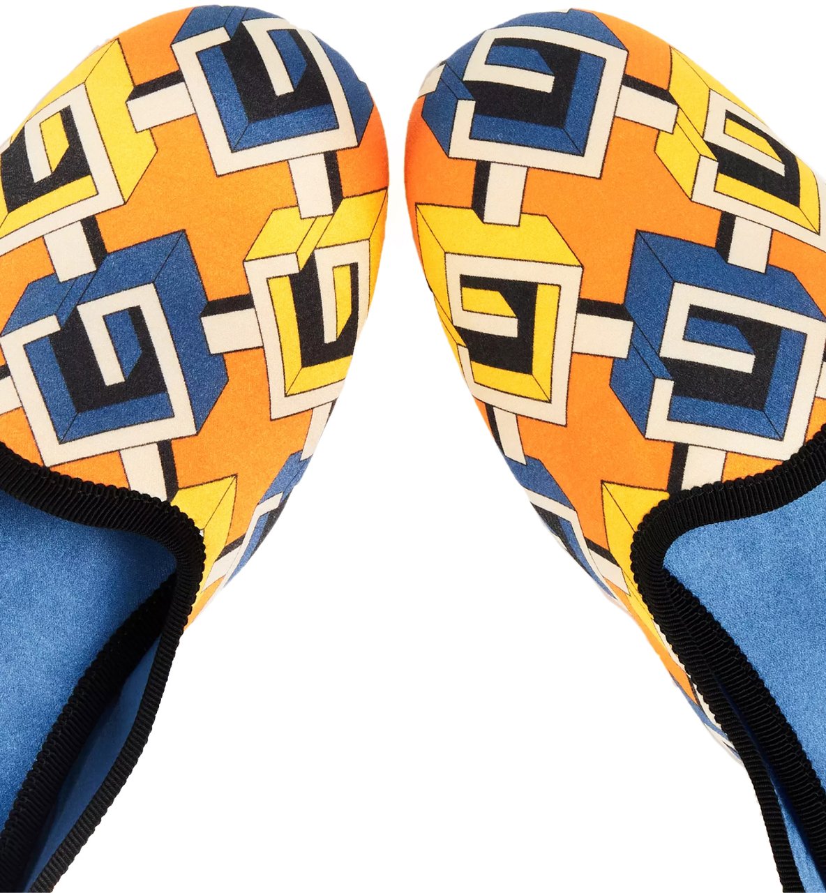 Gucci Geometric G Print Satin Voyage Slippers Geel