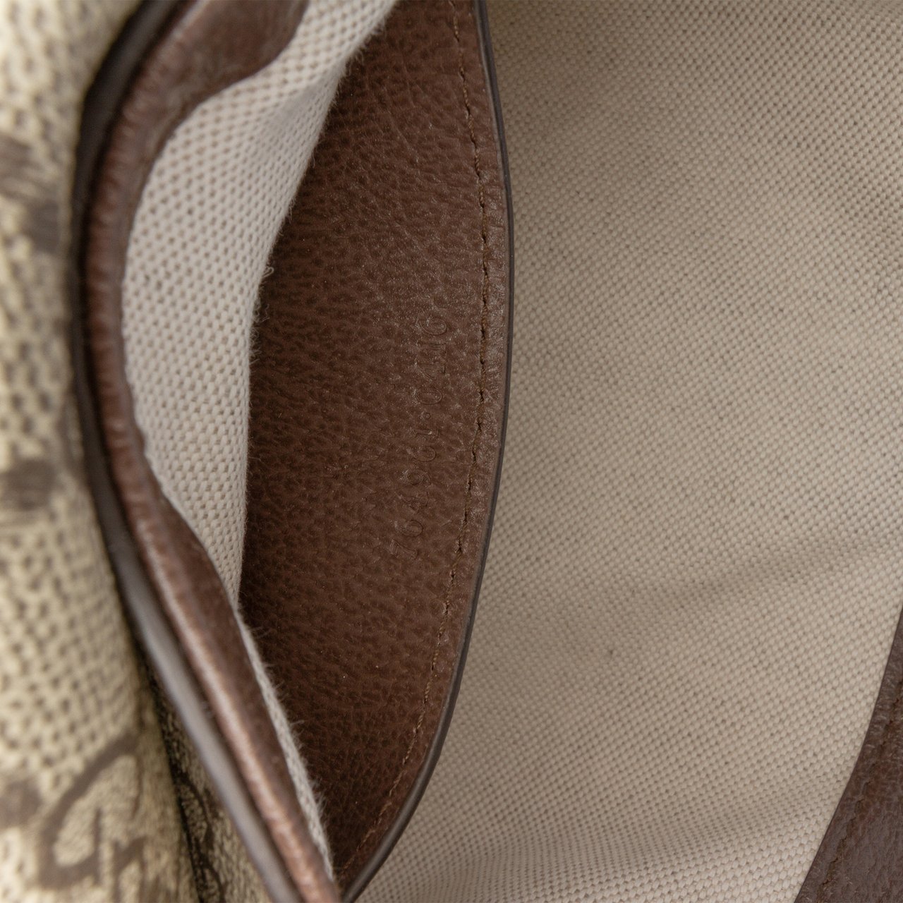 Gucci GG Supreme Ophidia Pochette Crossbody Bruin