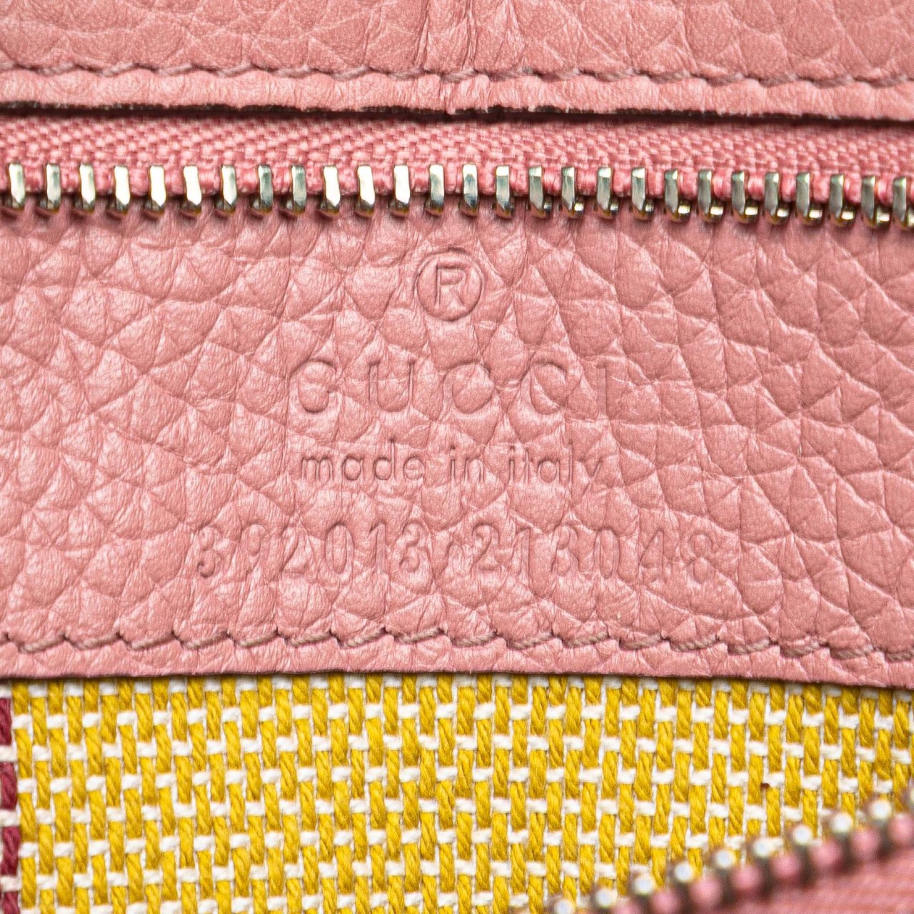 Gucci Medium Leather Bamboo Daily Satchel Roze