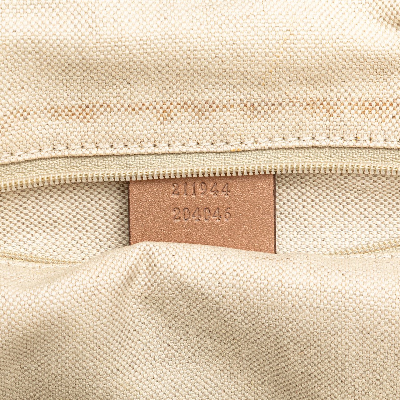 Gucci Medium Diamante Canvas Sukey Tote Bruin