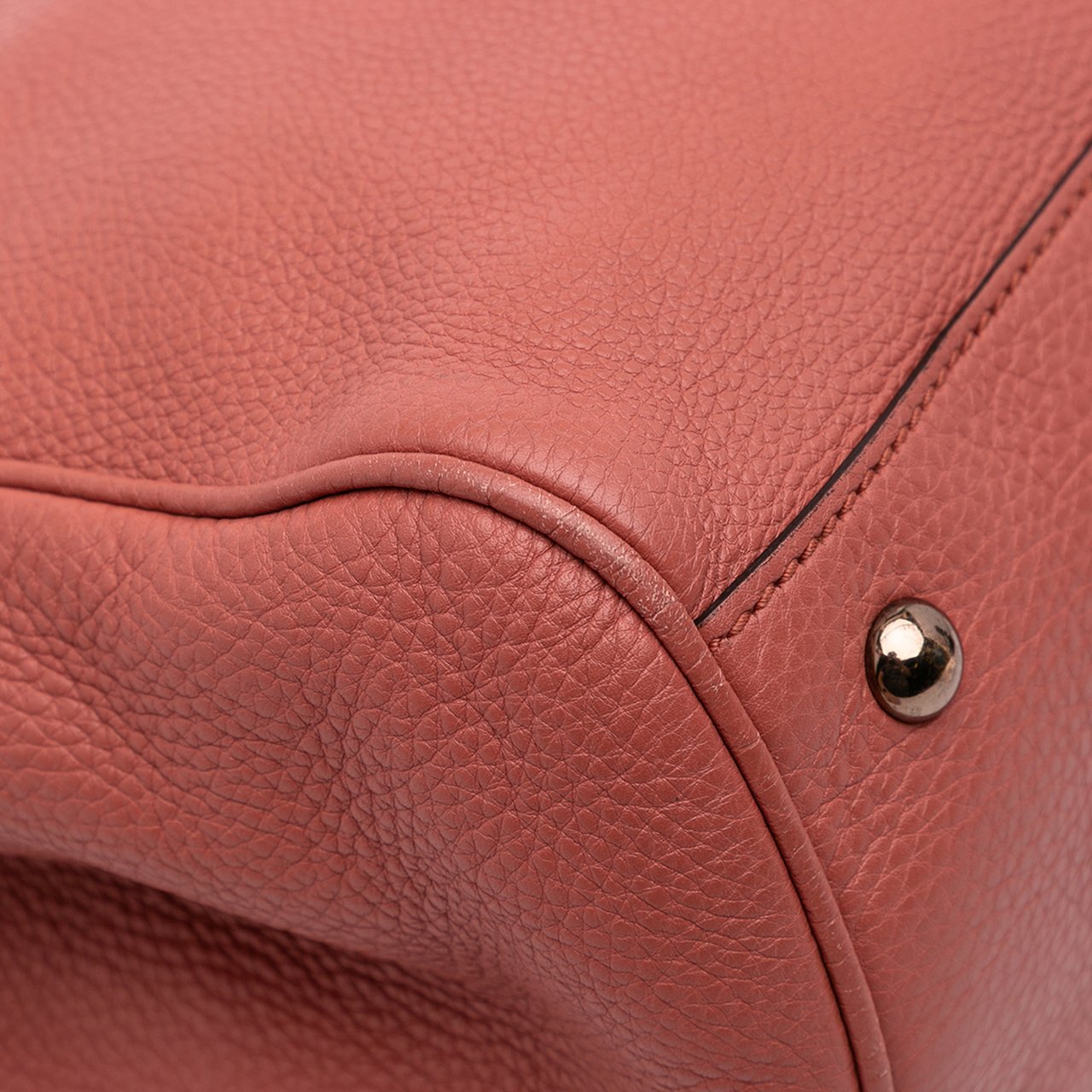 Gucci Medium Calfskin Bamboo Shopper Satchel Roze