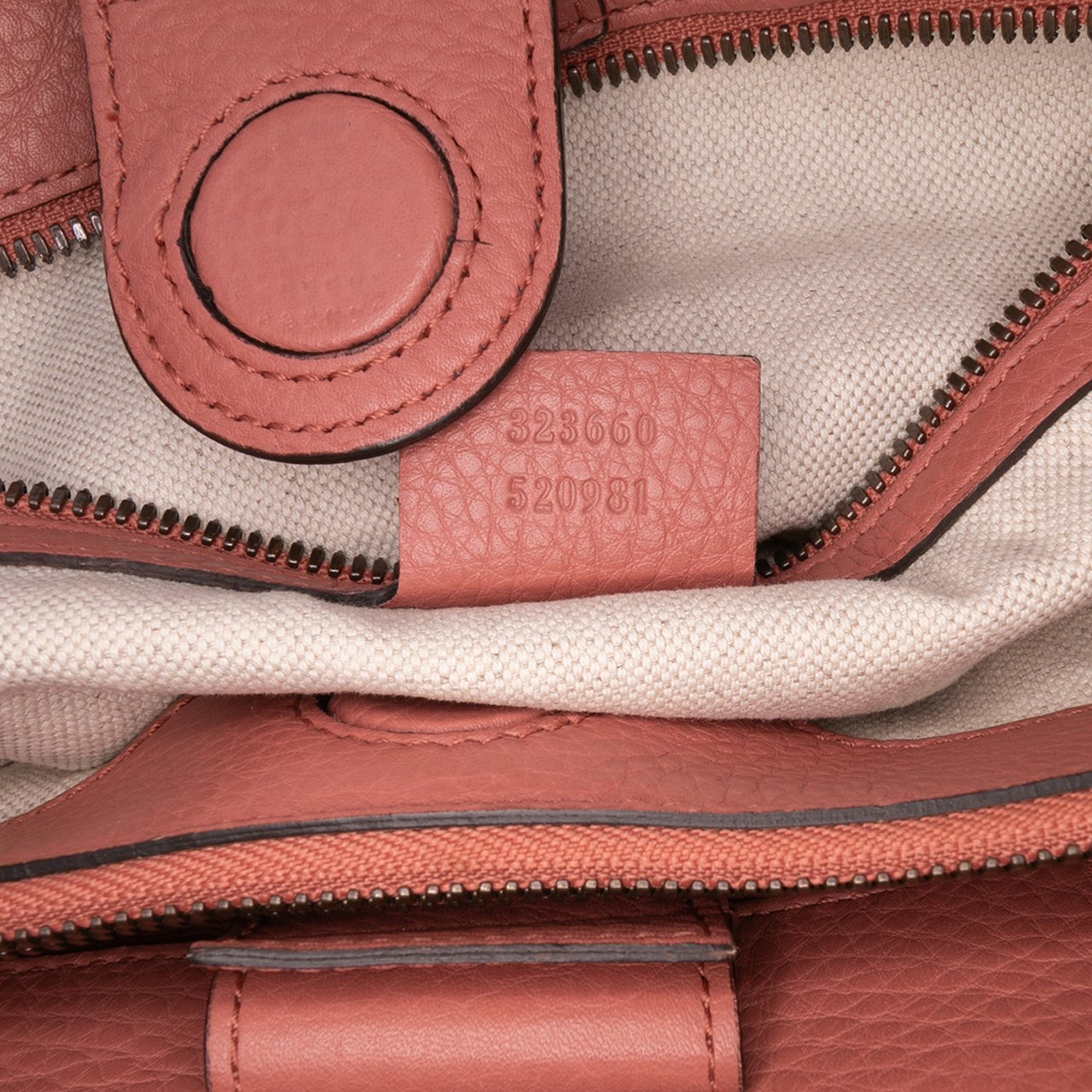 Gucci Medium Calfskin Bamboo Shopper Satchel Roze