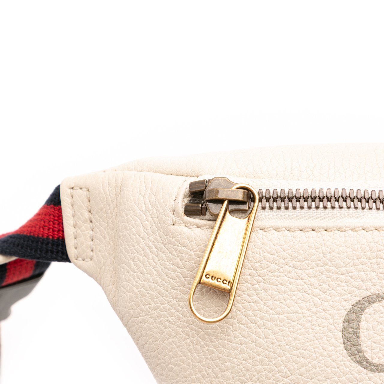 Gucci Leather Logo Belt Bag Wit